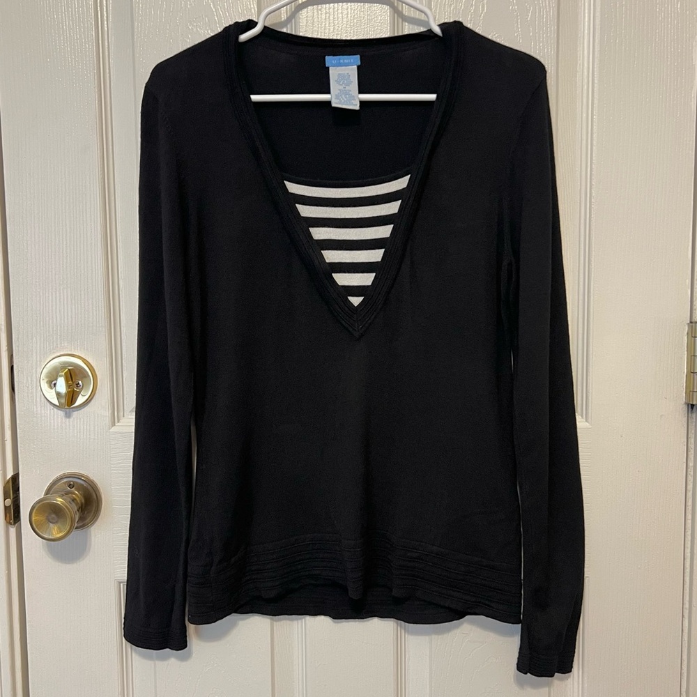 ✨Y2K✨ U-Wish Black V-Neck Striped Ruffle Hem Long Sleeve Women's Top Medium